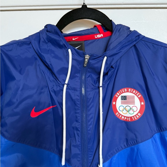 Team USA Running Jacket - Picture 2 of 4